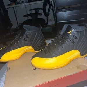 Jordan 12 retro , black university gold